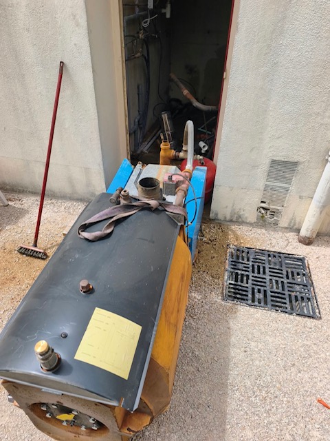 Sortie d’une chaudière à fioul hors d’une chaufferie
